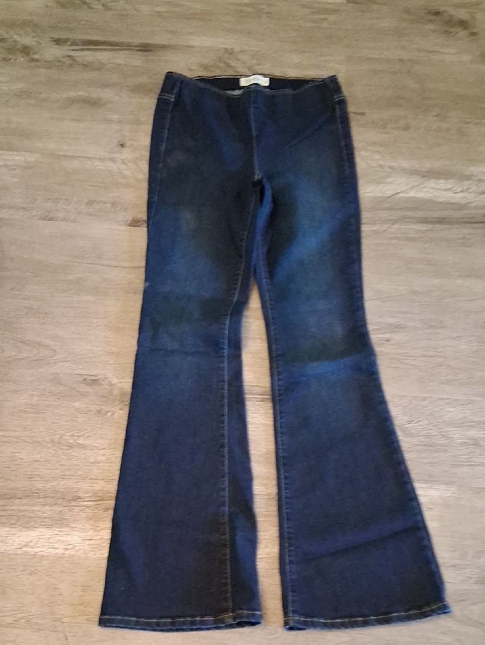 NWOT Jessica Simpson Pull On Jeans. Make Offer. Bundle and Make Offer.